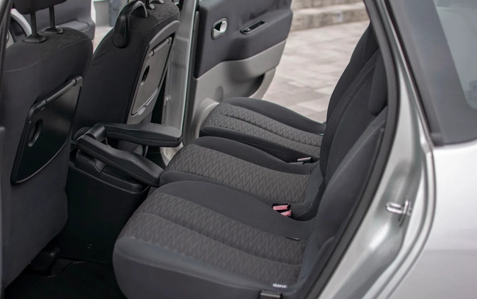 Renault Scenic cena 17950 przebieg: 187550, rok produkcji 2008 z Nisko małe 781